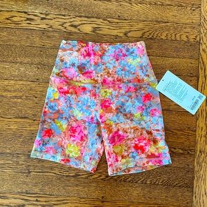 NWT Lululemon Align High Rise Short 6”